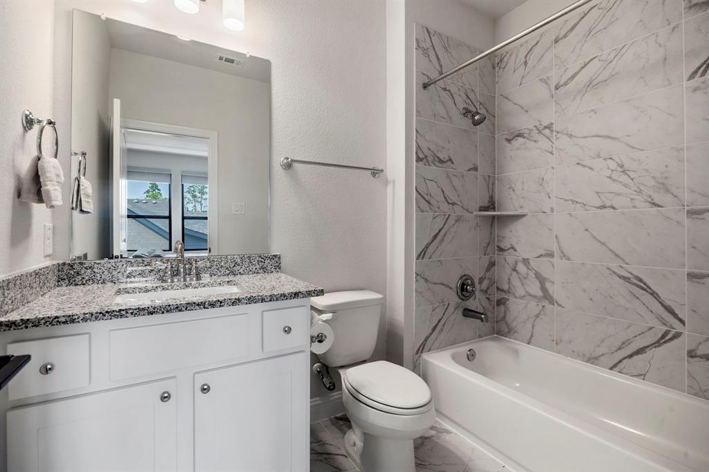 10544 Scarce Chaser Street, Conroe, Texas image 21