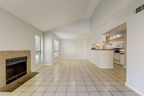 Photo of 7200 W T C Jester Boulevard #1703, Houston, TX 77088 (MLS # 95519486)