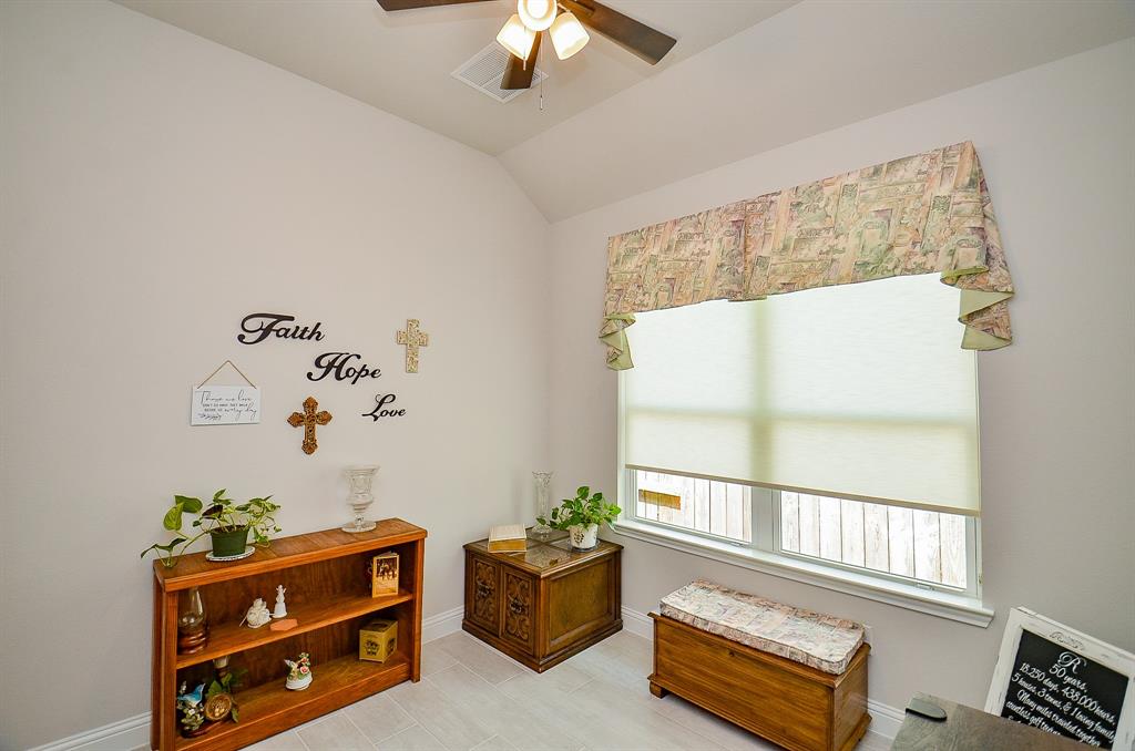 18234 Shoreline Vista Lane, Cypress, Texas image 22