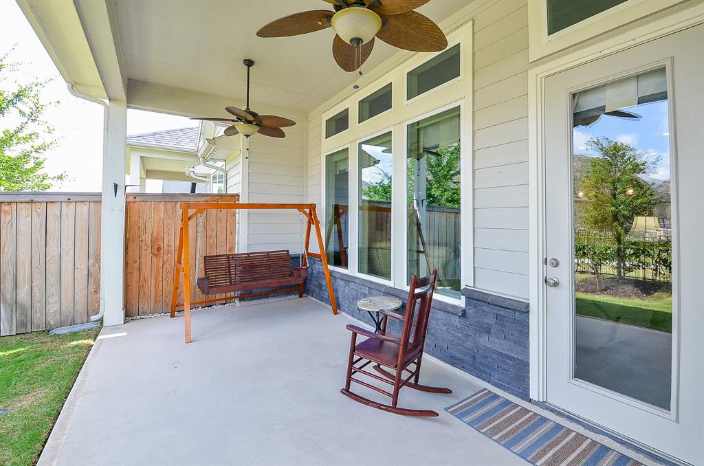18234 Shoreline Vista Lane, Cypress, Texas image 28