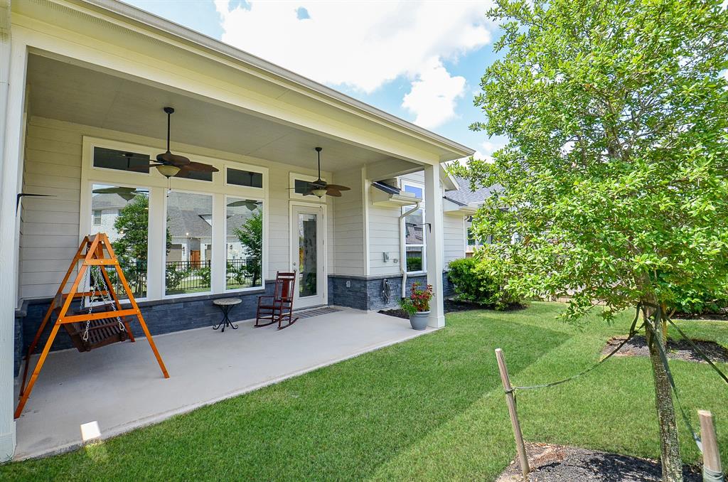 18234 Shoreline Vista Lane, Cypress, Texas image 30