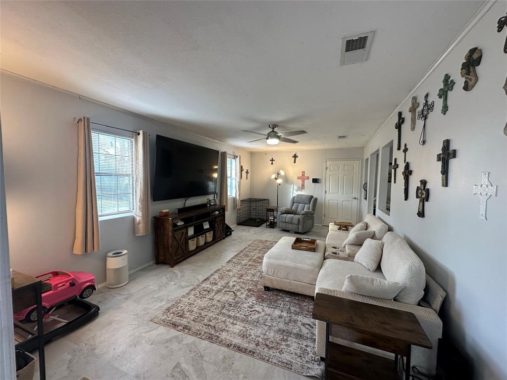 242 Reeder Street, Buffalo, Texas image 5