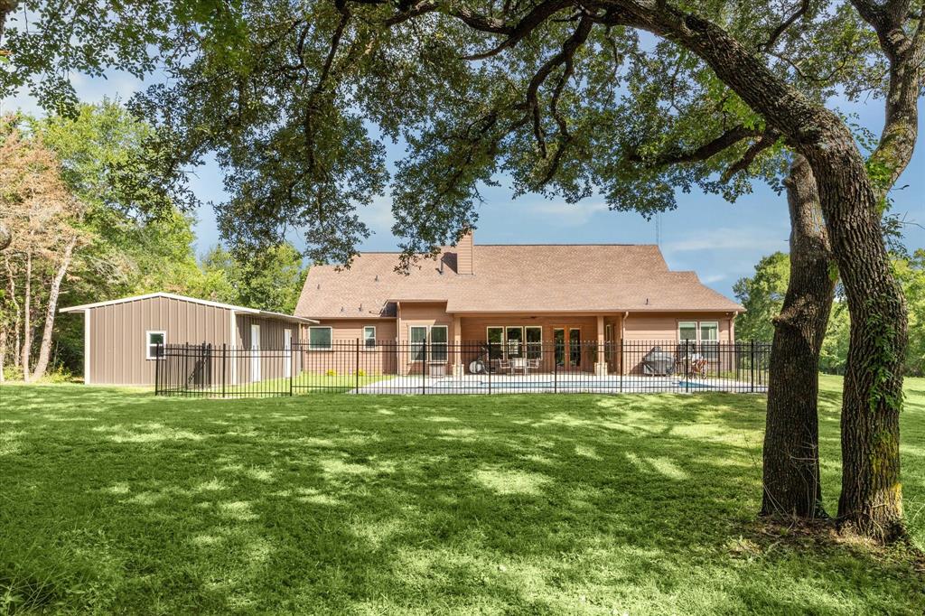 260 Lakewood Circle, Brenham, Texas image 32