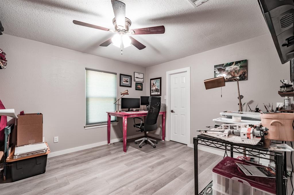 3715 Ember Spring Drive, Kingwood, Texas image 25