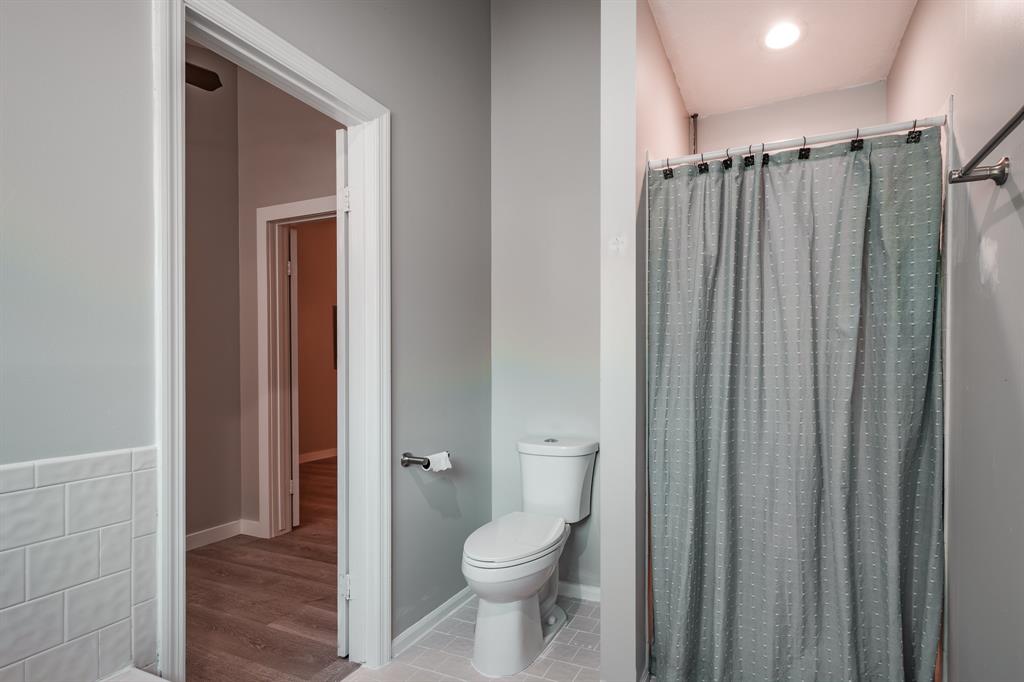 3715 Ember Spring Drive, Kingwood, Texas image 21