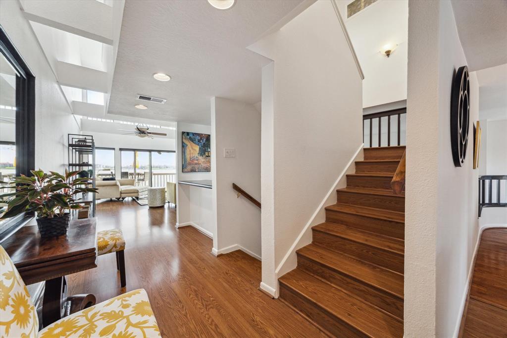 Photo 7 of 29 of 2814 Lighthouse Drive townhome