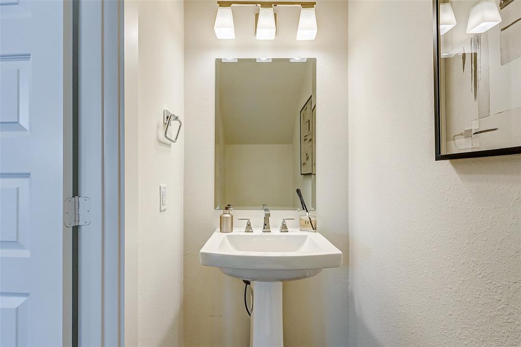 705 Serenity View Lane, Katy, Texas image 18