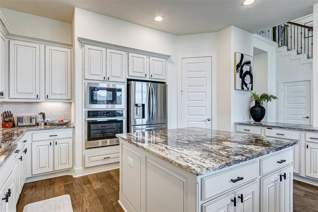 705 Serenity View Lane, Katy, Texas image 9