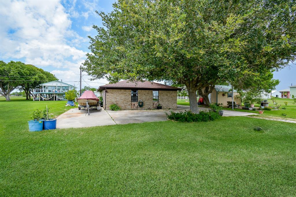 1495 W Bayshore Drive, Palacios, Texas image 3