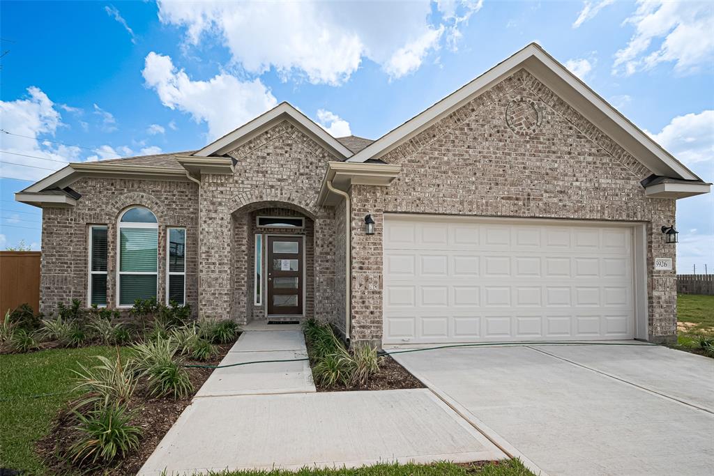 5926 Bright Keel Drive