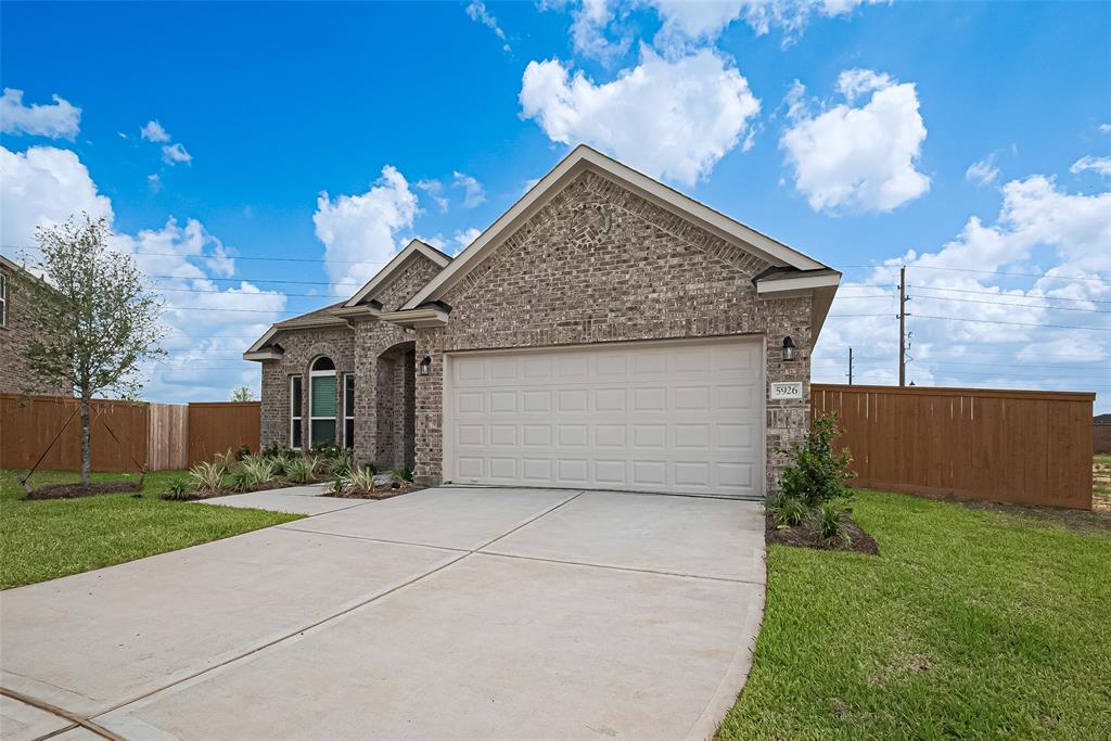 5926 Bright Keel Drive