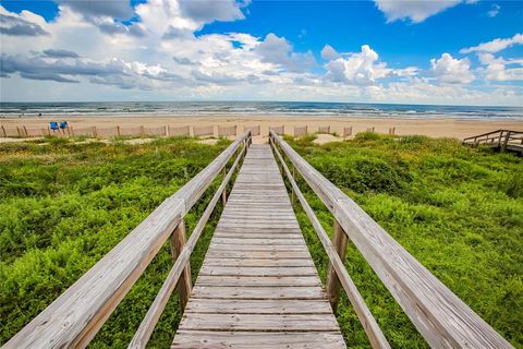 A home in Surfside Beach