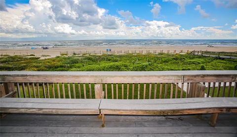 A home in Surfside Beach