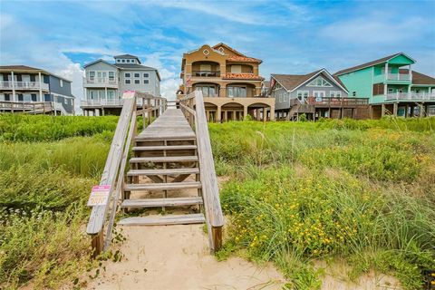 A home in Surfside Beach