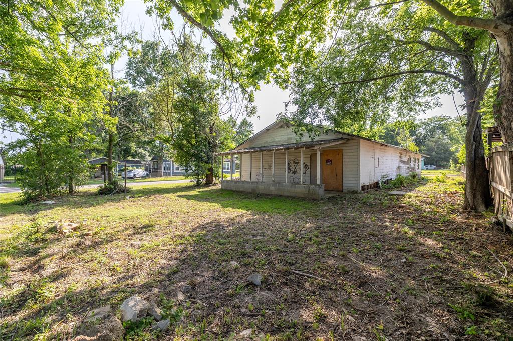 1112 N Blair Avenue, Cleveland, Texas image 4