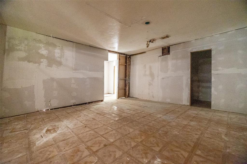 1112 N Blair Avenue, Cleveland, Texas image 13
