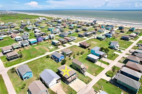 A home in Crystal Beach