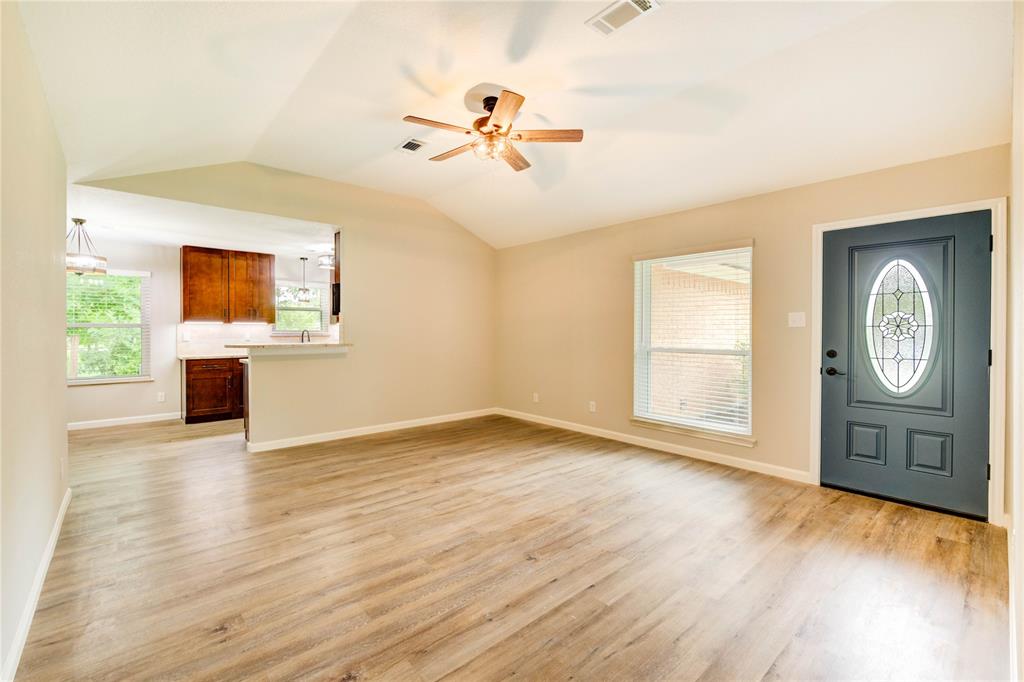 2525 29th Avenue, Texas City, Texas image 2