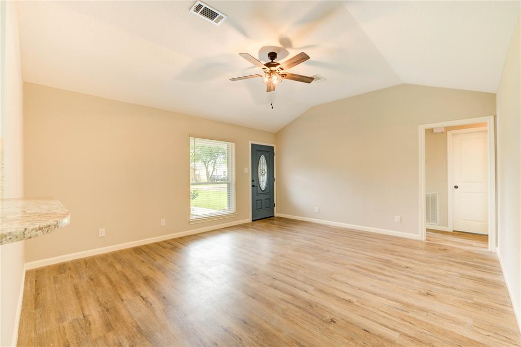 2525 29th Avenue, Texas City, Texas image 3