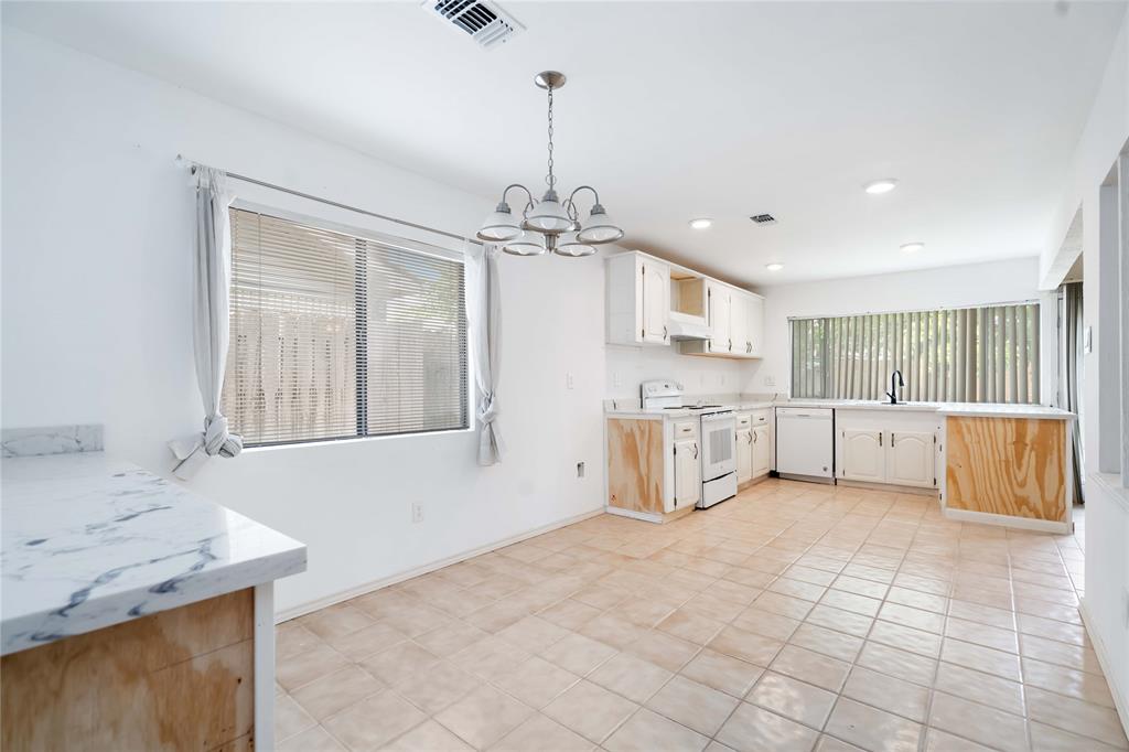 7375 Addicks Clodine Road, Houston, Texas image 8