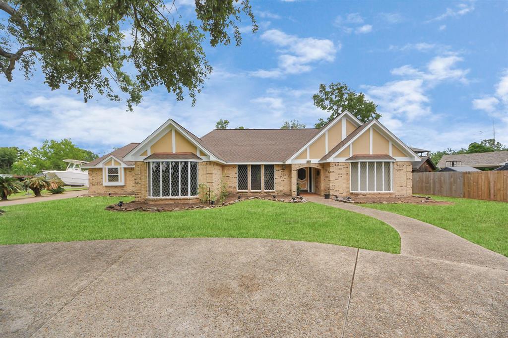 2514 Loganberry Circle