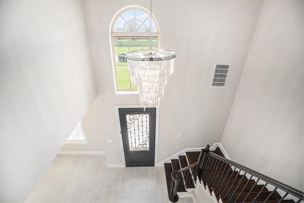 11503 Kings Point Boulevard, Mont Belvieu, Texas image 31