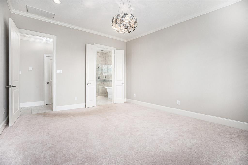 11503 Kings Point Boulevard, Mont Belvieu, Texas image 23