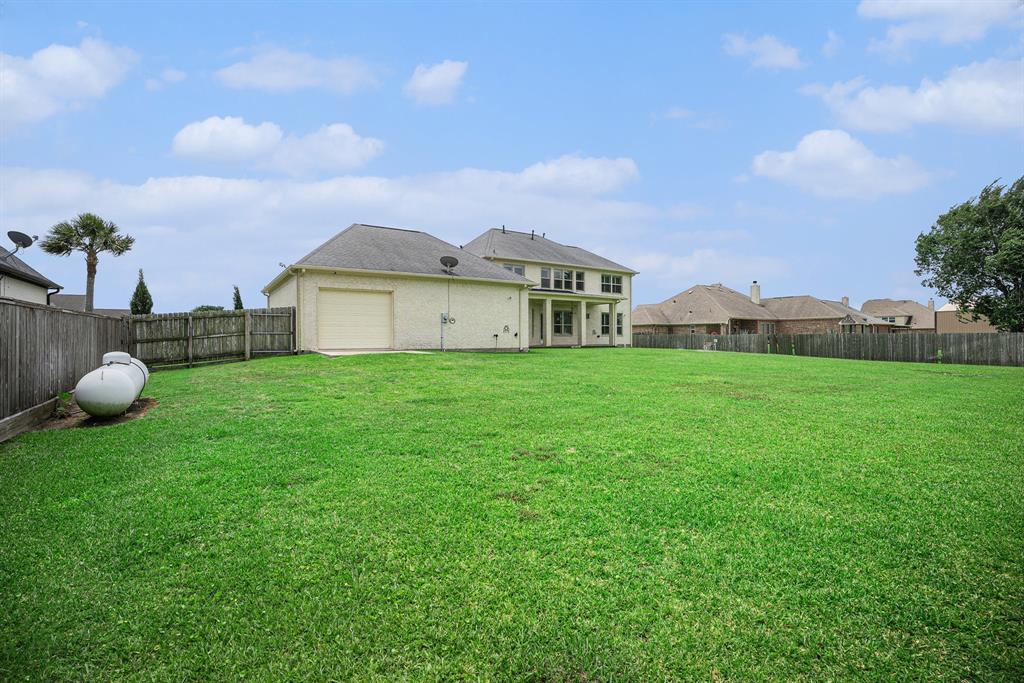 11503 Kings Point Boulevard, Mont Belvieu, Texas image 47