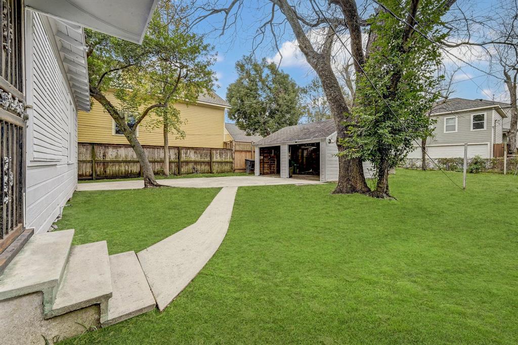 1215 Ashland Street, Houston, Texas image 13