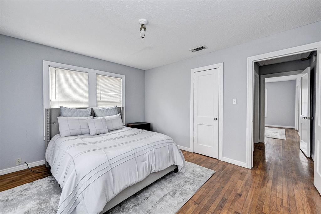 1215 Ashland Street, Houston, Texas image 8