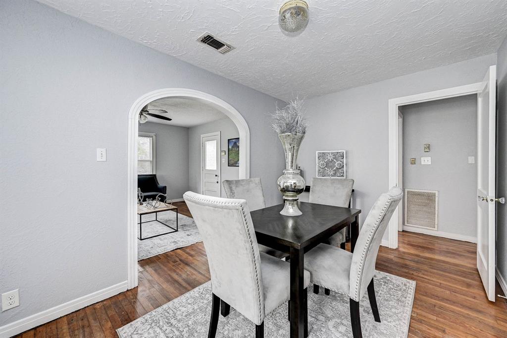1215 Ashland Street, Houston, Texas image 6