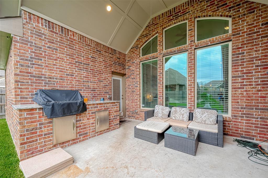 2625 Blooming Field Lane, Conroe, Texas image 39