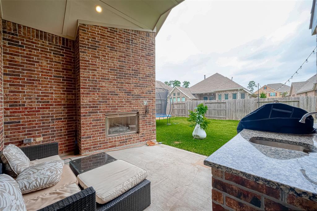2625 Blooming Field Lane, Conroe, Texas image 38