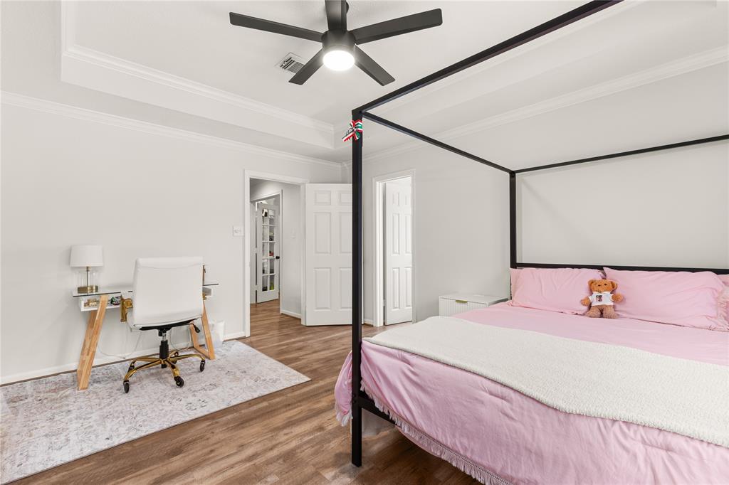 5203 Laurelwood Drive, Houston, Texas image 30