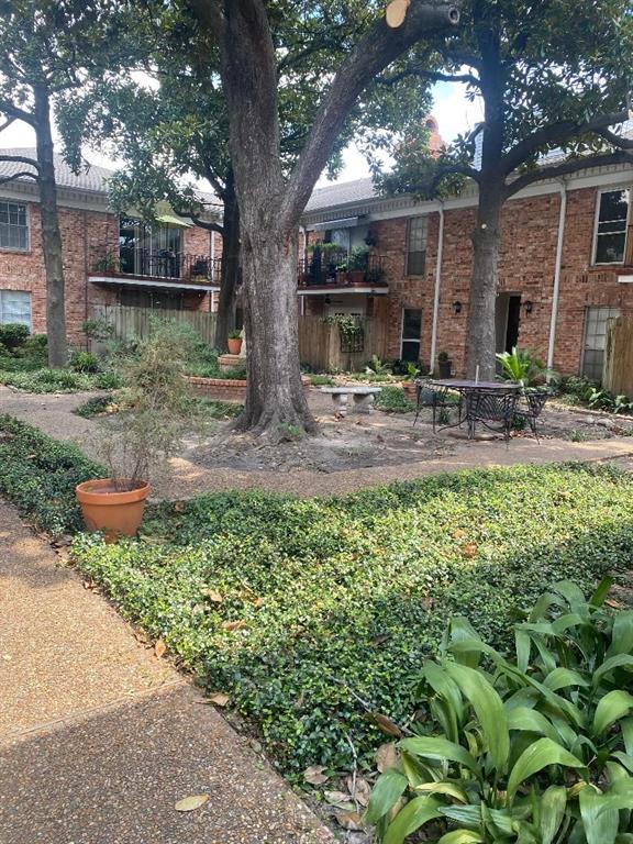 Houston, Texas 77057, United States, 2 Bedrooms Bedrooms, ,2 BathroomsBathrooms,Residential,Active,190419