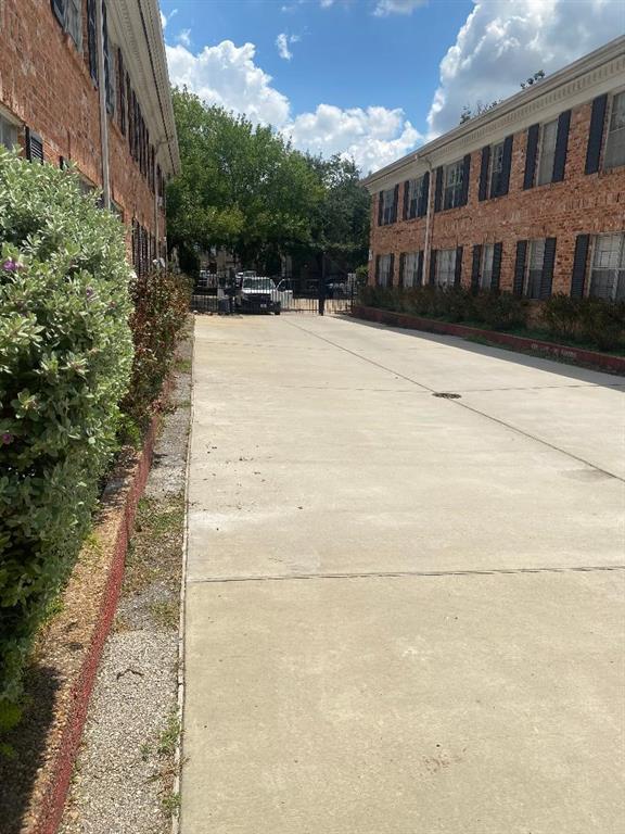 Houston, Texas 77057, United States, 2 Bedrooms Bedrooms, ,2 BathroomsBathrooms,Residential,Active,190419