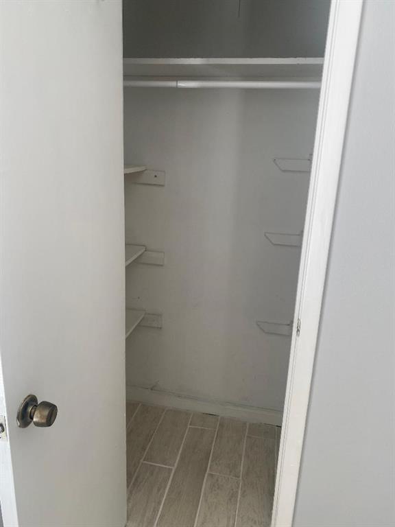 Houston, Texas 77057, United States, 2 Bedrooms Bedrooms, ,2 BathroomsBathrooms,Residential,Active,190419