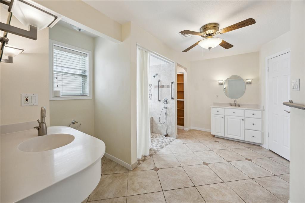1415 Stependale Drive, Katy, Texas image 19