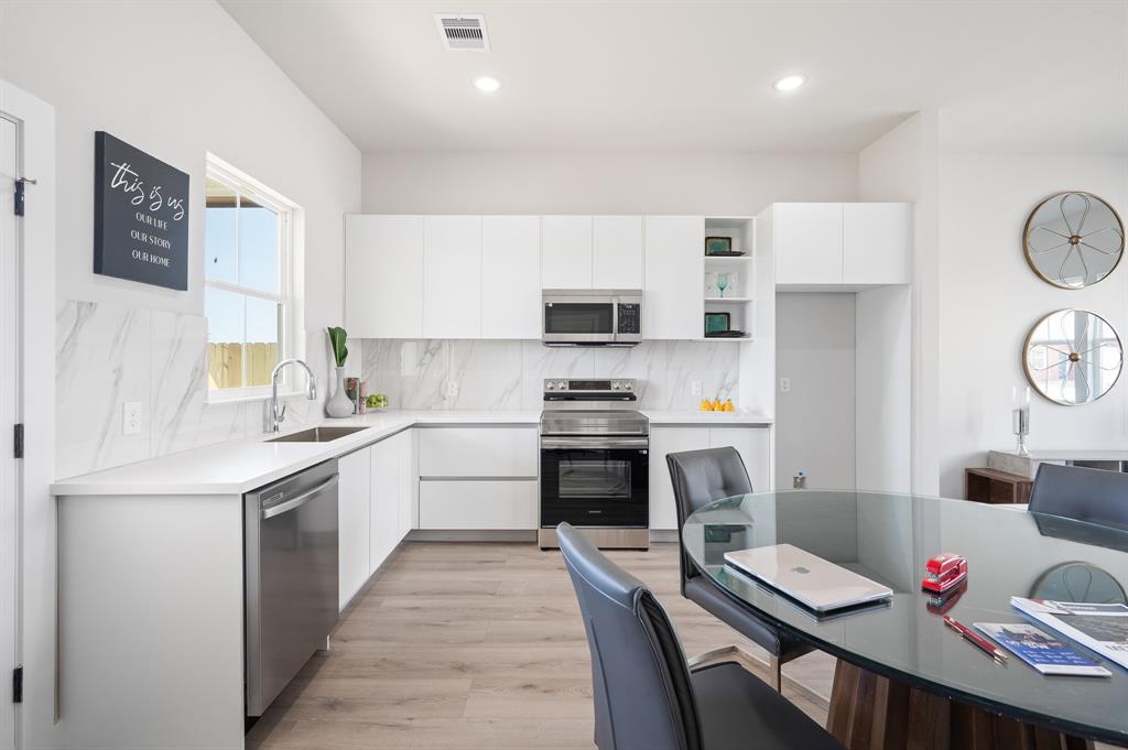 6702 Metro Blvd Unit Boulevard #5, Houston, Texas image 7
