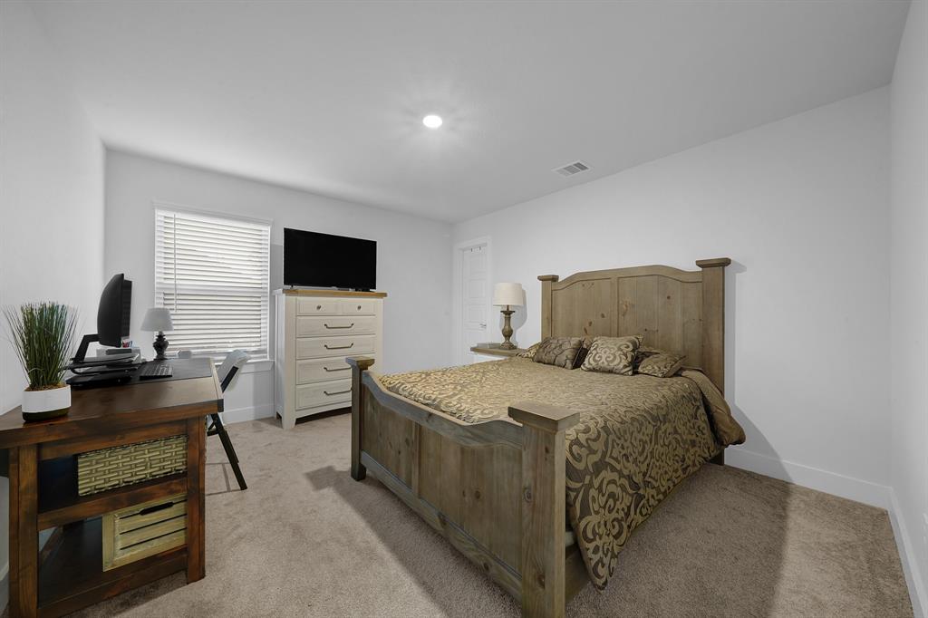 9911 Silverling Court, Conroe, Texas image 24