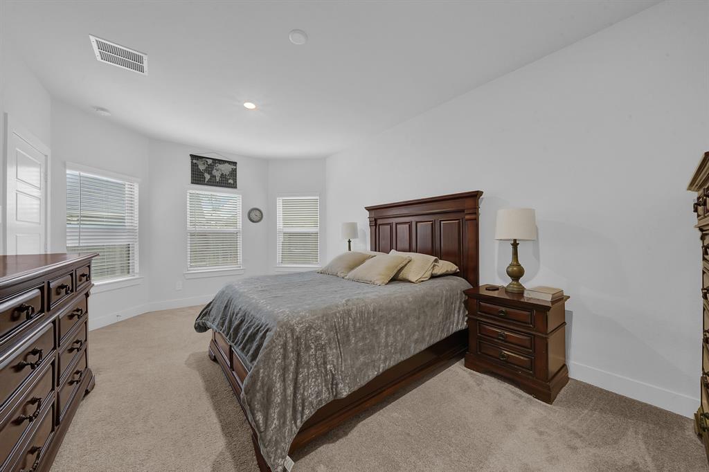 9911 Silverling Court, Conroe, Texas image 13