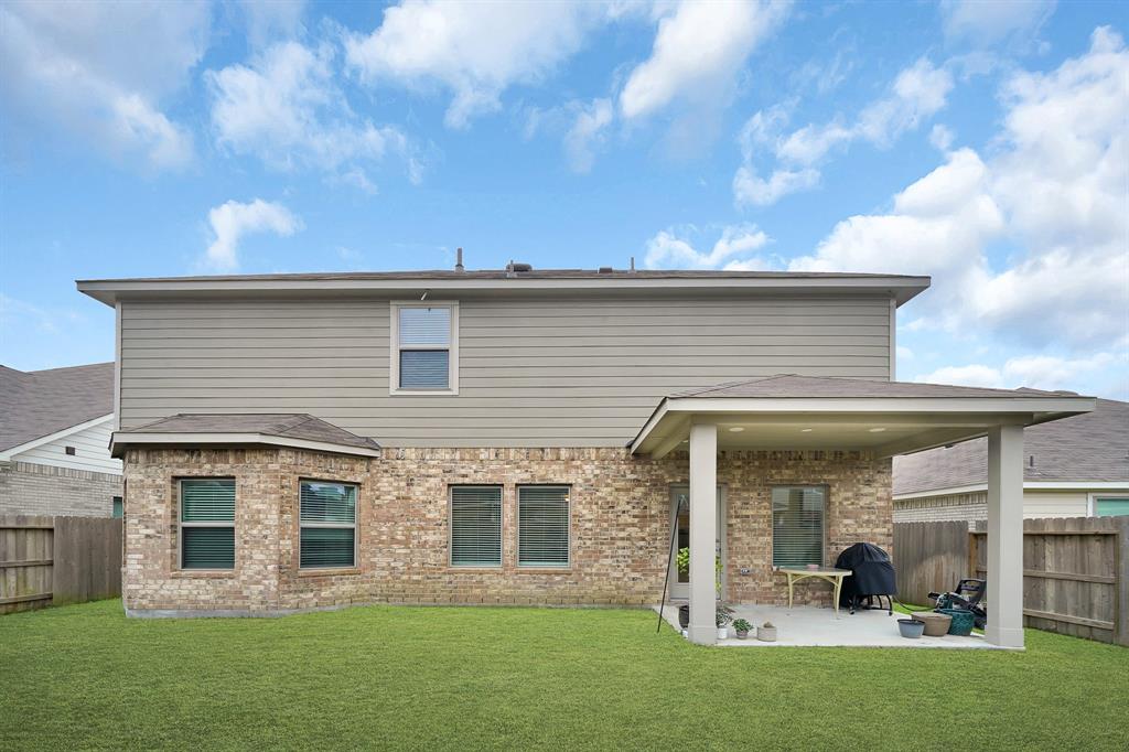 9911 Silverling Court, Conroe, Texas image 27