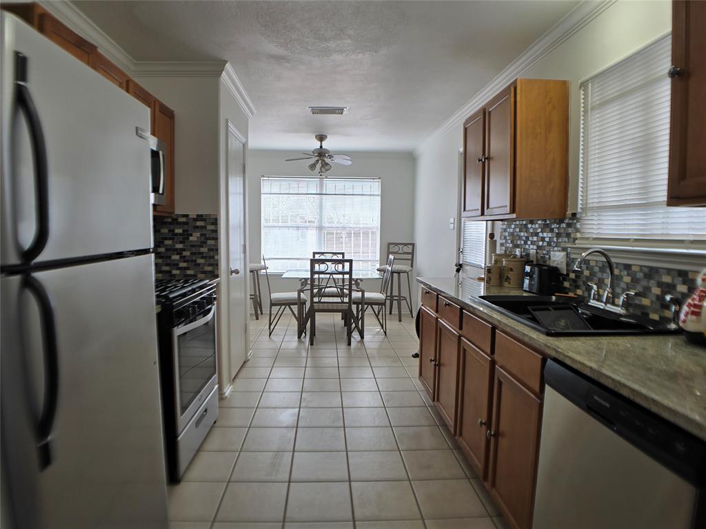 14339 Hillard Green Lane, Houston, Texas image 12