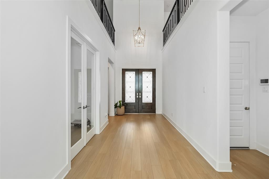 400 Horizon Light Lane
