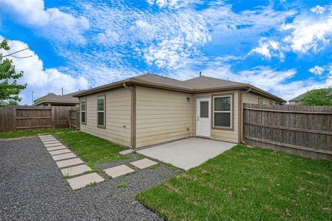 listing image 44