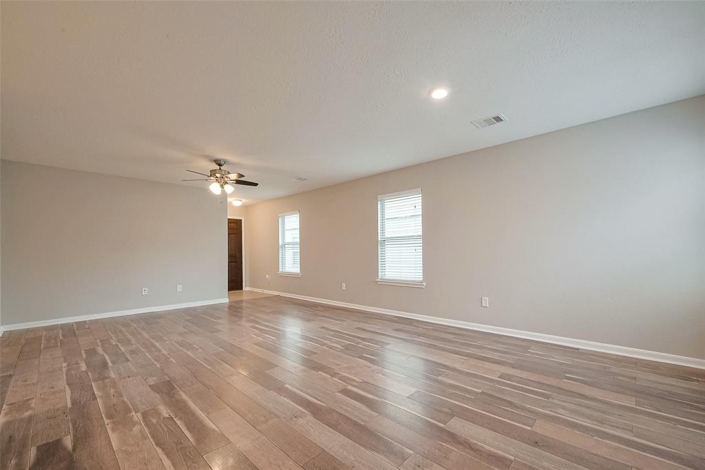 12015 Alder View Drive, Houston, Texas image 34