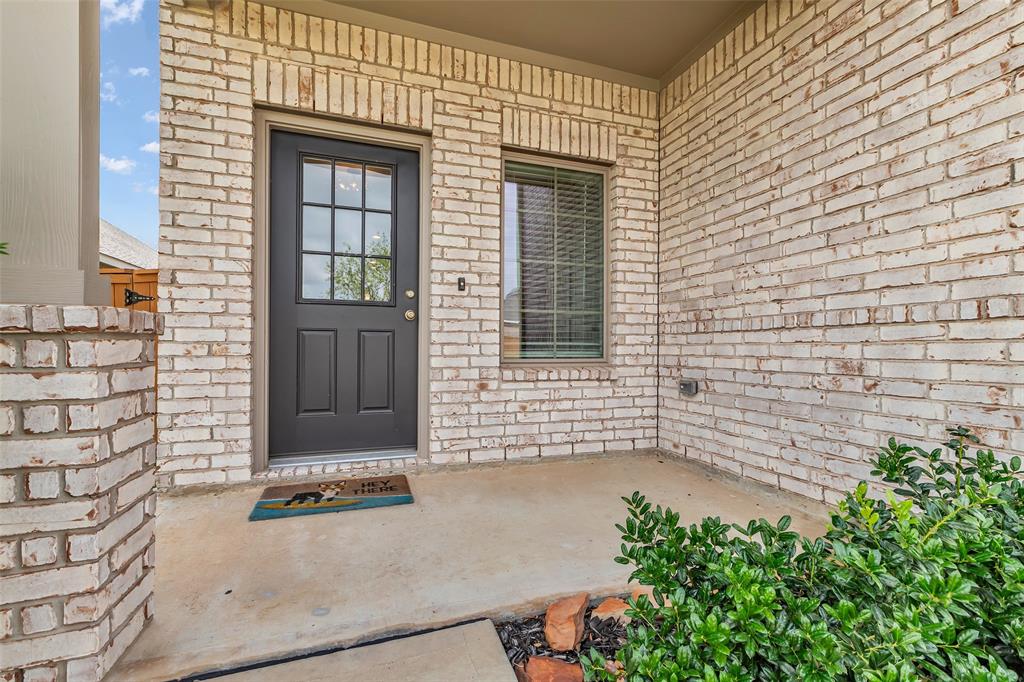 8310 Royal Breeze Drive