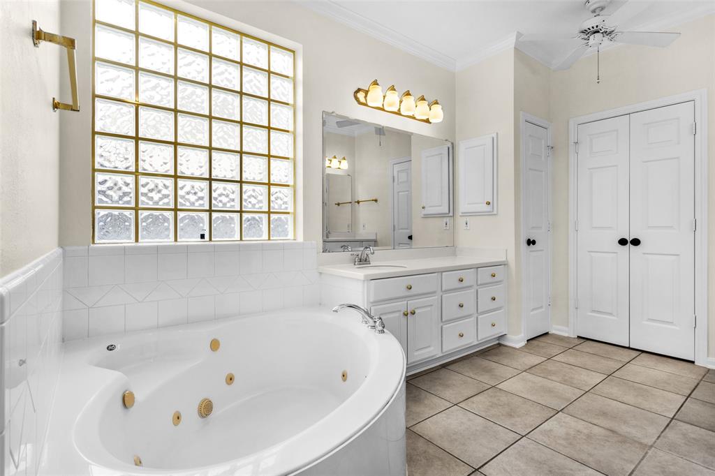 20414 Gentle Mist Lane, Cypress, Texas image 27