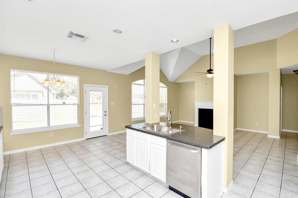 4843 Russett Lane, Sugar Land, Texas image 28