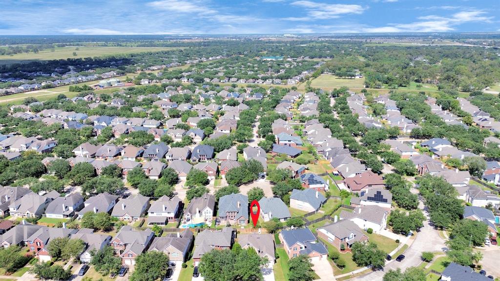 4843 Russett Lane, Sugar Land, Texas image 7